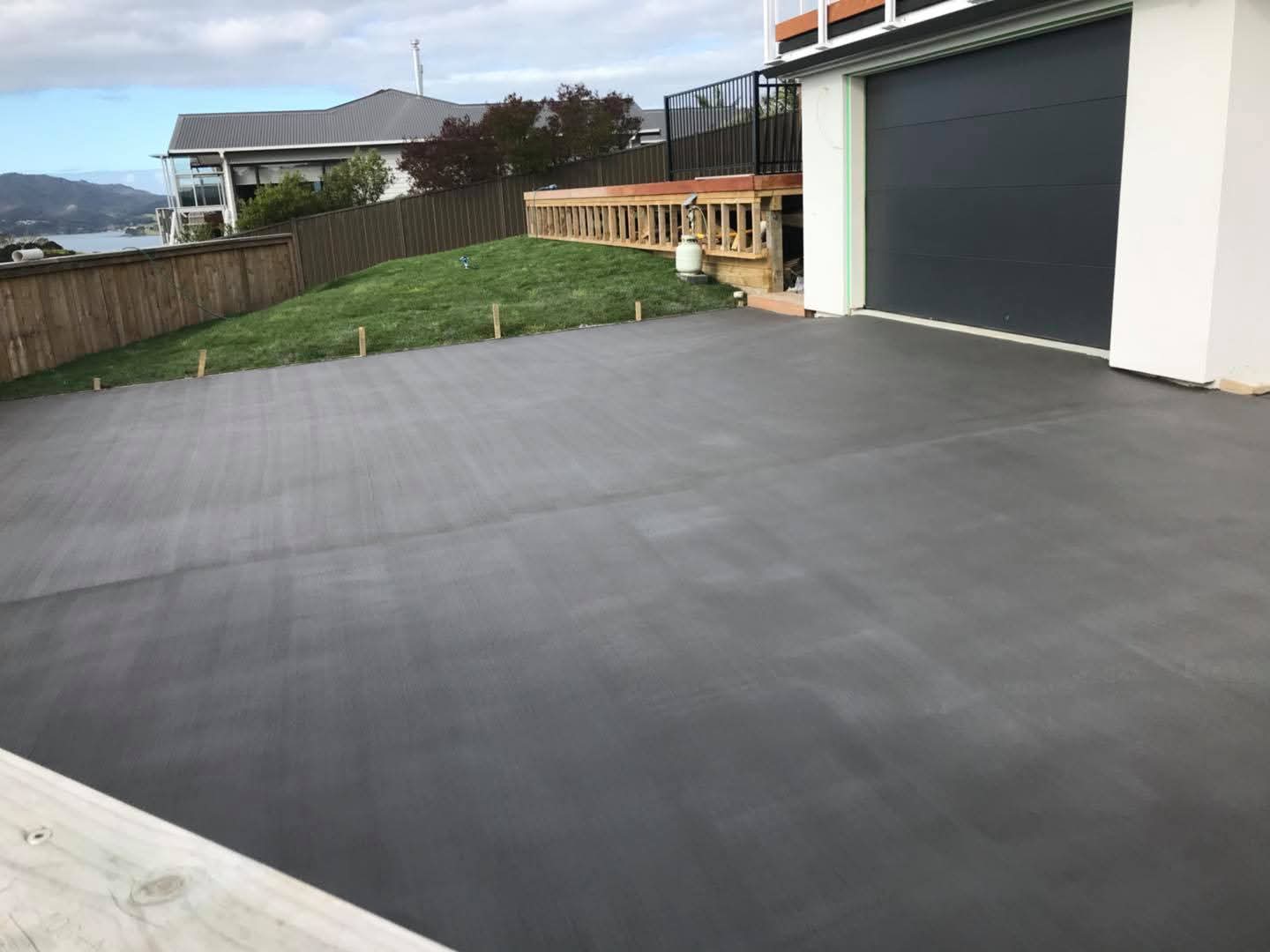 Finished broom finish concrete by Henwood Concrete